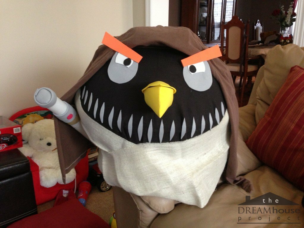 DIY Obi Wan Kenobi Angry Bird Costume